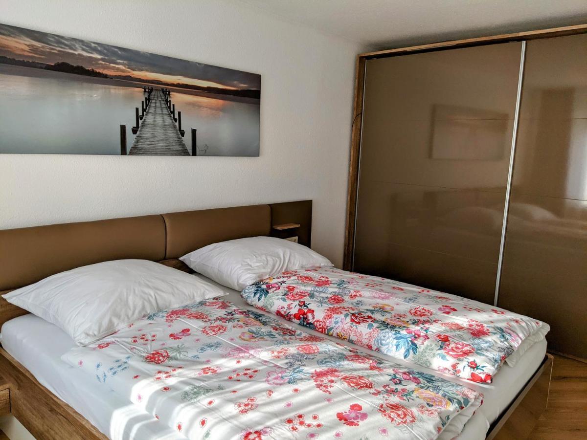 Cozy Apartment With Parking Garage Near Outlet เมทซิงเงน ภายนอก รูปภาพ