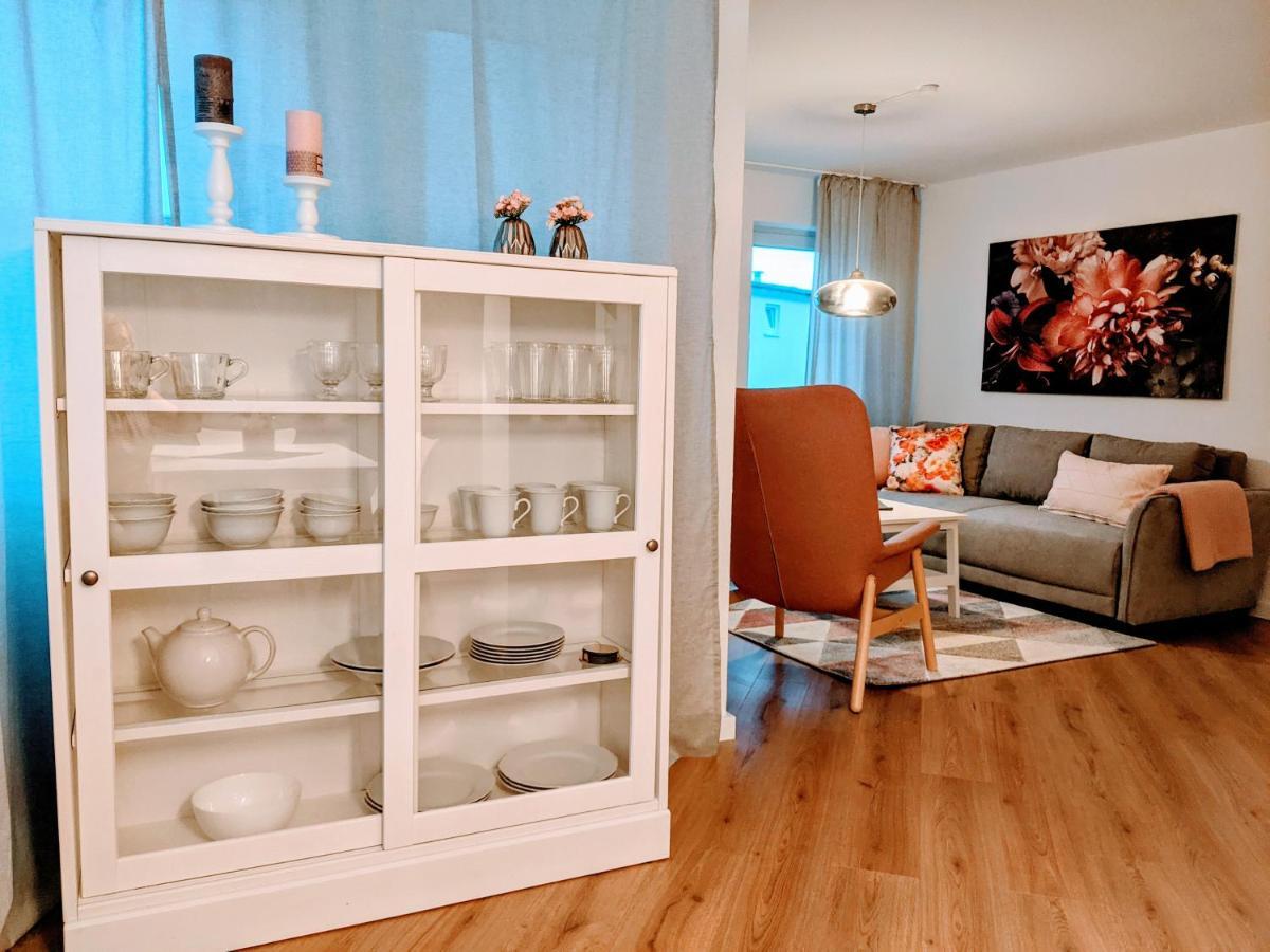 Cozy Apartment With Parking Garage Near Outlet เมทซิงเงน ภายนอก รูปภาพ