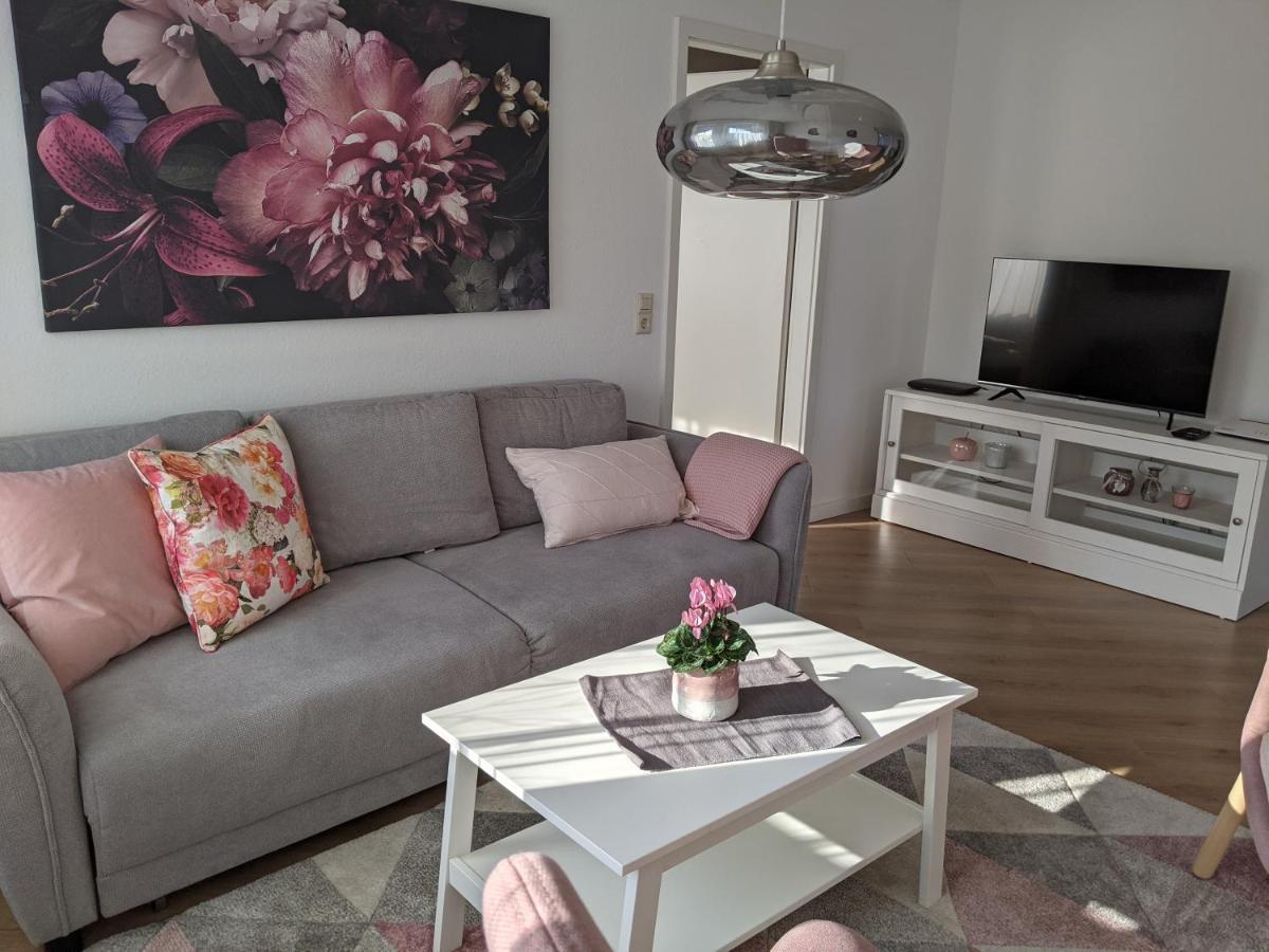 Cozy Apartment With Parking Garage Near Outlet เมทซิงเงน ภายนอก รูปภาพ