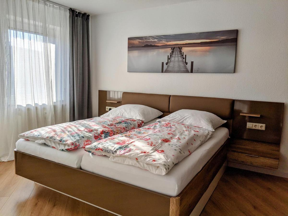 Cozy Apartment With Parking Garage Near Outlet เมทซิงเงน ภายนอก รูปภาพ
