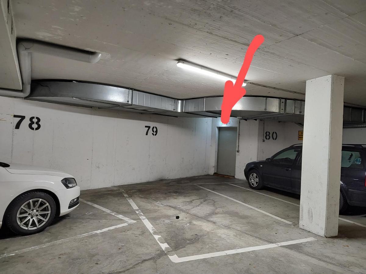 Cozy Apartment With Parking Garage Near Outlet เมทซิงเงน ภายนอก รูปภาพ
